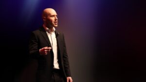 Mastering The 5 Essentials Of Public Speaking