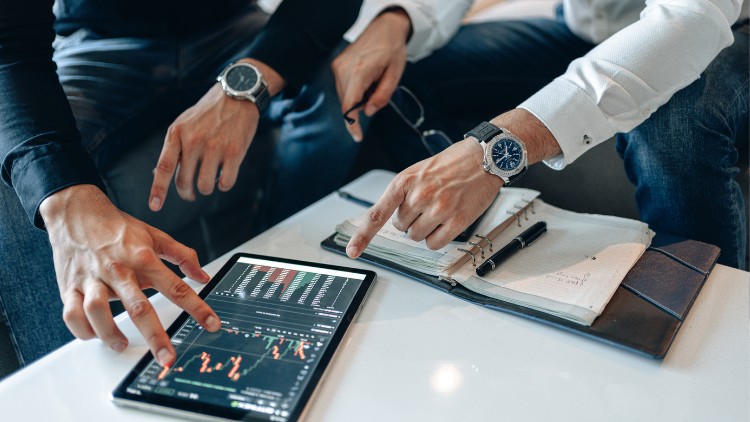 Mastering Discounted Cash Flow (DCF) Valuation: Crash Course