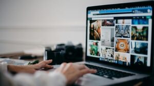 Behavioral Economics in UX and AI-Enhanced Design