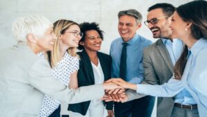 The Art of Leading People: Practical Tools for Team Success"